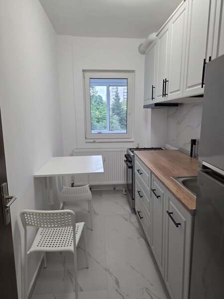 Elev Stefanescu, garsoniera de inchiriat, 40 mp, prima inchiriere.